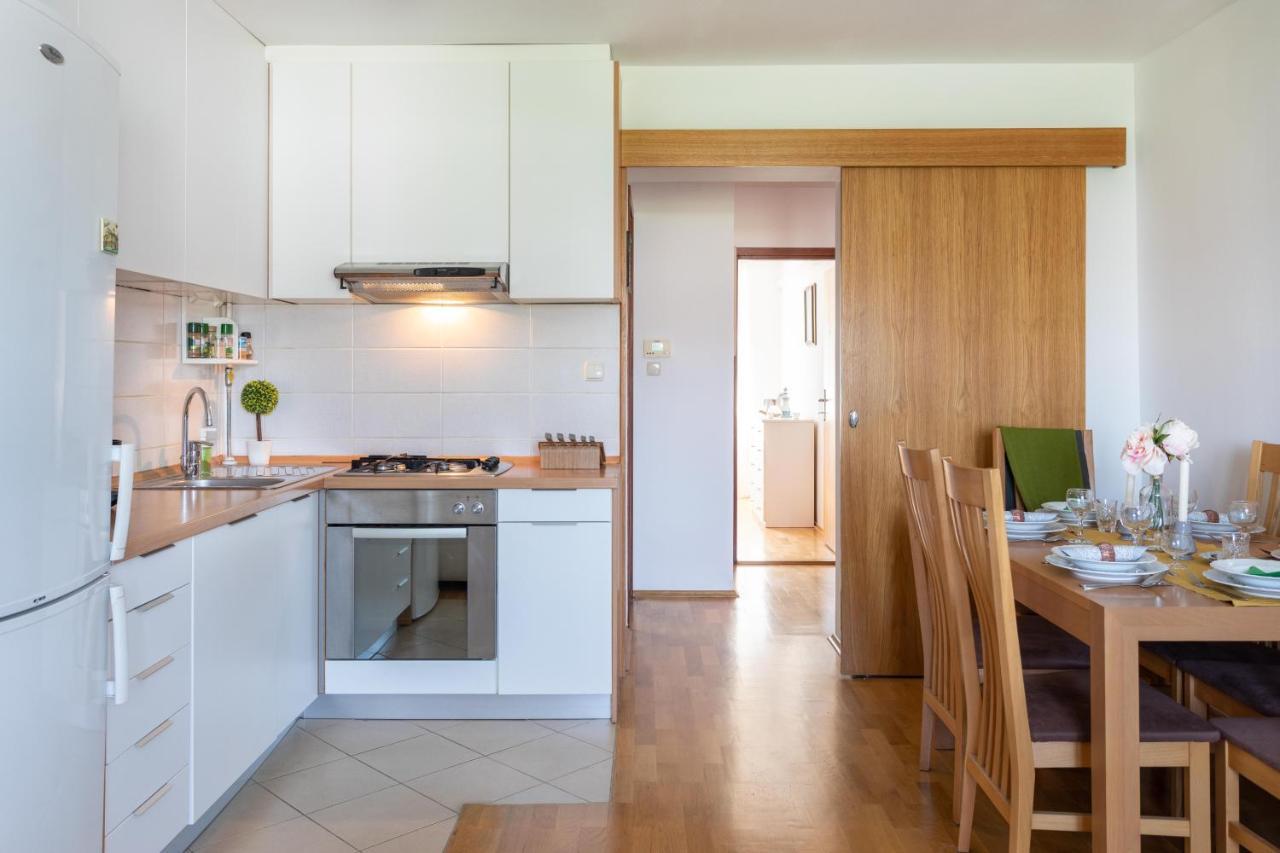 Spacious 2Bdr Apartment With A Cute Balcony Zagreb Exterior foto
